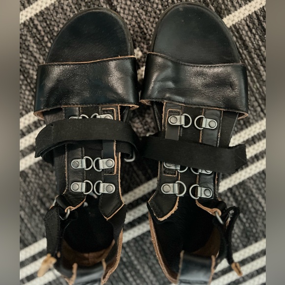 SOREL Torpeda Carly Sandal - Picture 2 of 8